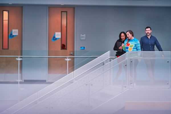 警记3点，职场助人才能真正乐得起来