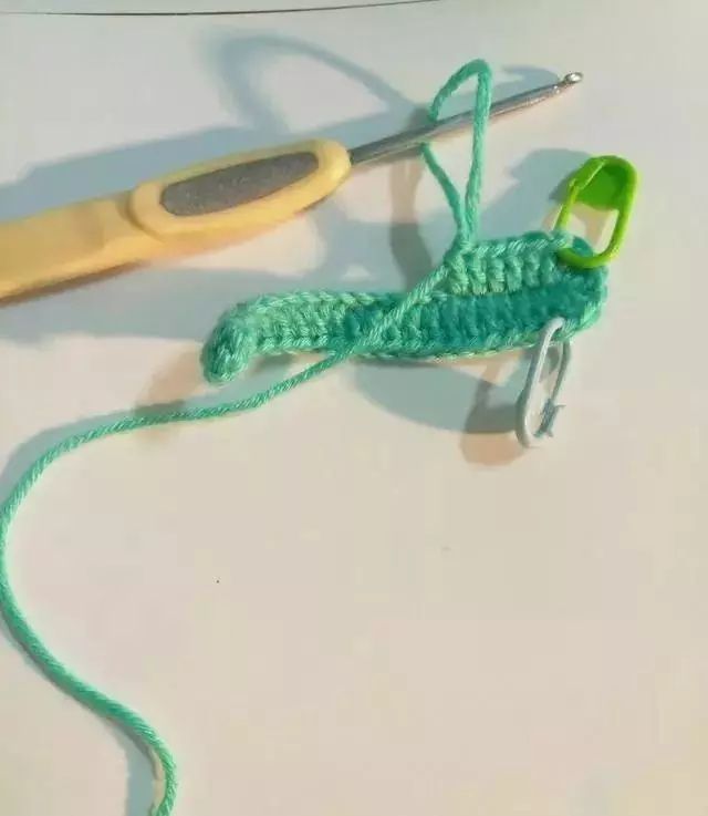 0-6个月宝宝鞋钩针教程图解,一款超可爱的宝宝鞋