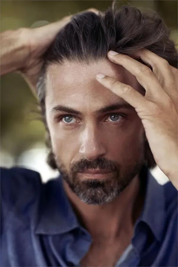 有王子谁还看剧情？帅就完了。荧幕上的中外王子，谁是你的菜？