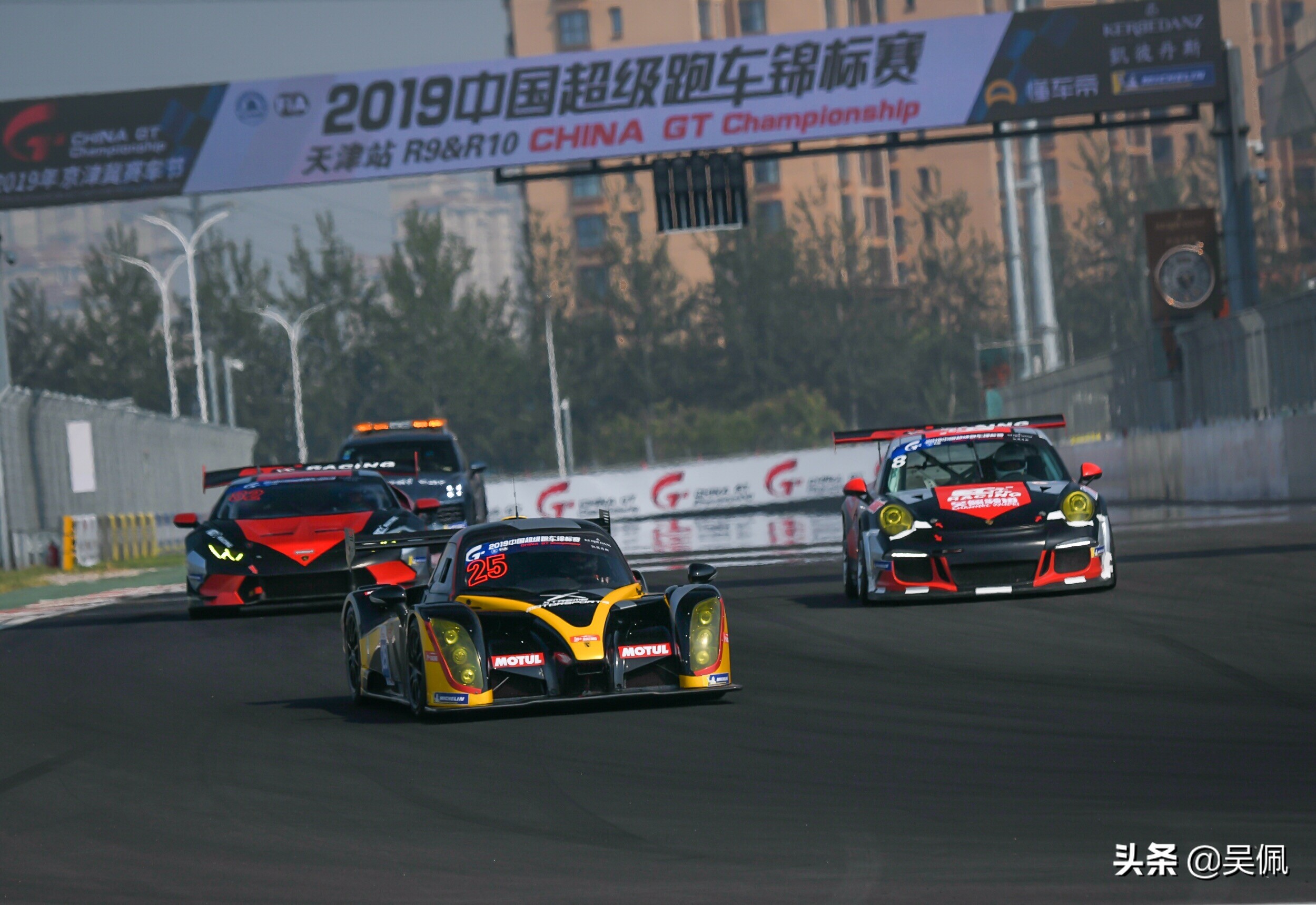 赛车场撞车了怎么办,赛车场撞了人怎么办