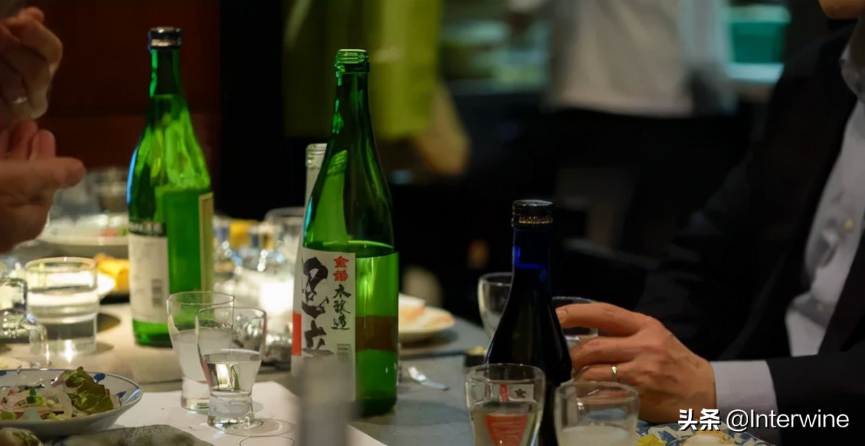 日本清酒与中国白酒,日本清酒是白酒吗