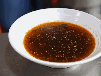 十堰美食面,十堰本地特色菜卤面