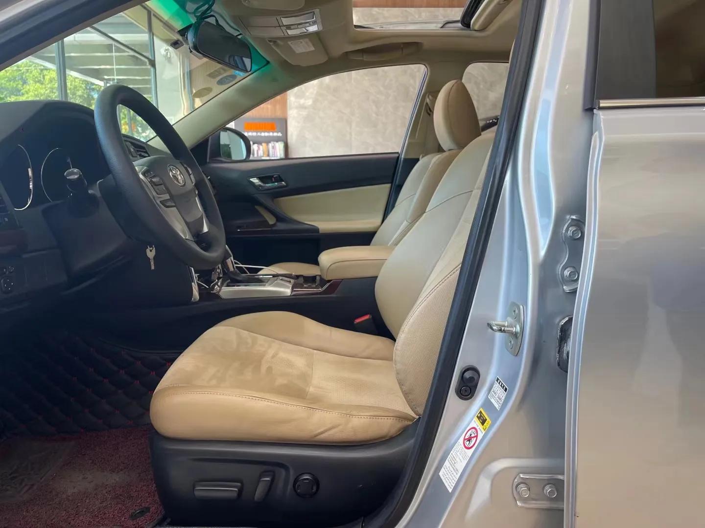 丰田锐志功能讲解,锐志提升操控要改什么