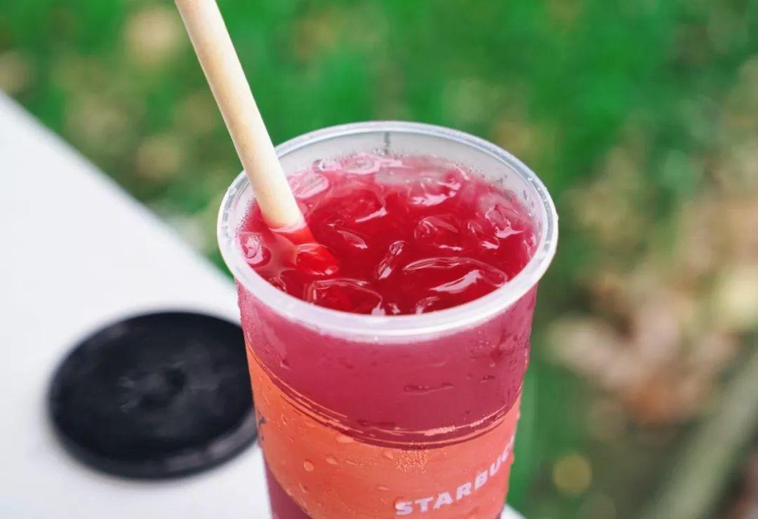 星巴克推出八种饮品吐槽,星巴克不会踩雷的饮品