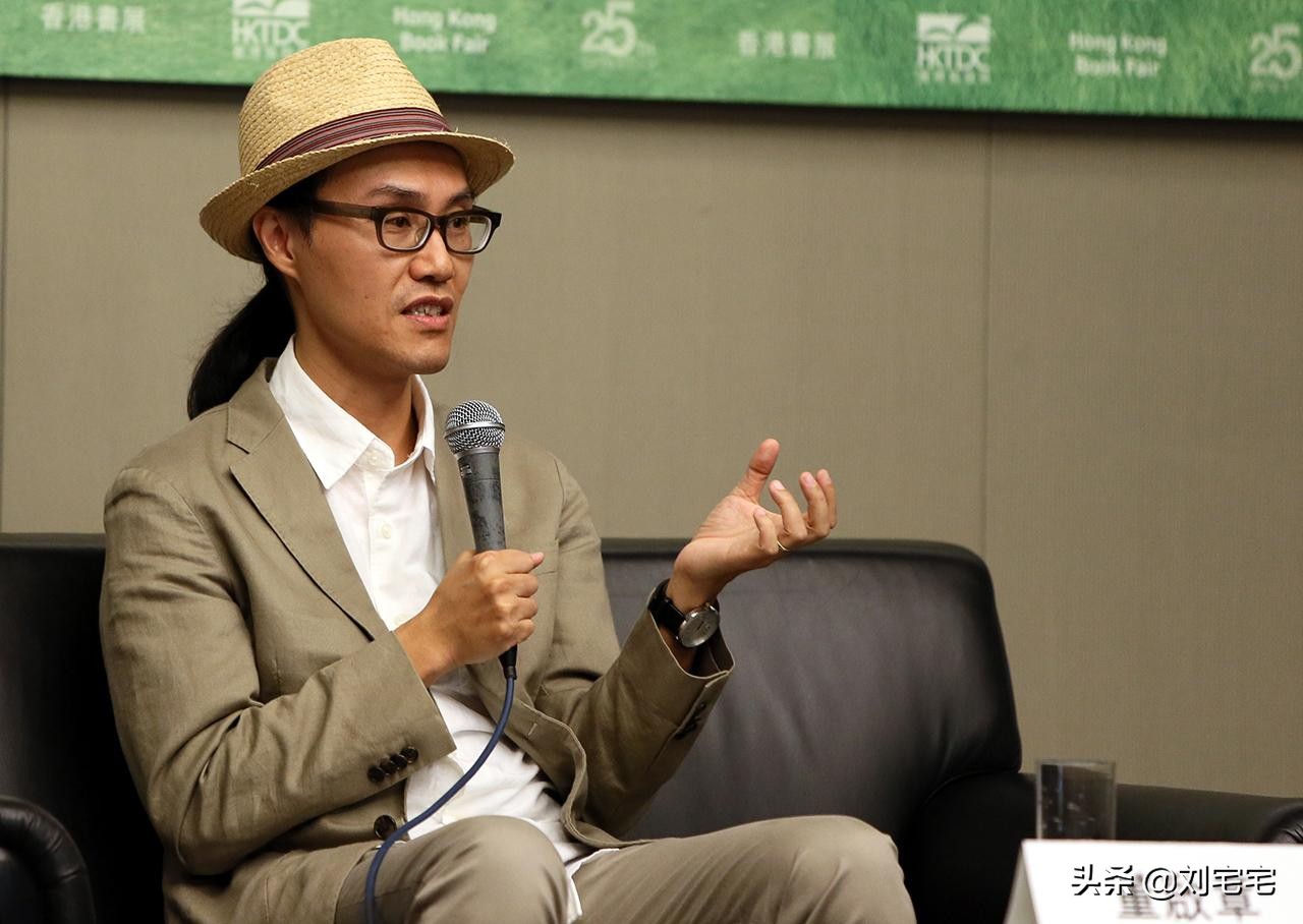 “文二代”马家辉：如何从“文坛梁朝伟”，沦为“贱嘴评论员”？