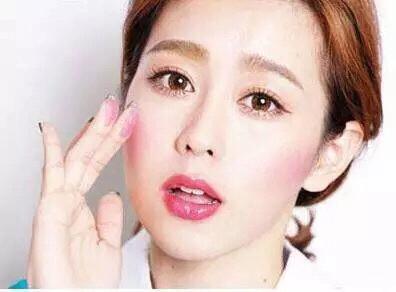 新手化妆的正确化妆顺序视频,化妆新手化妆的视频