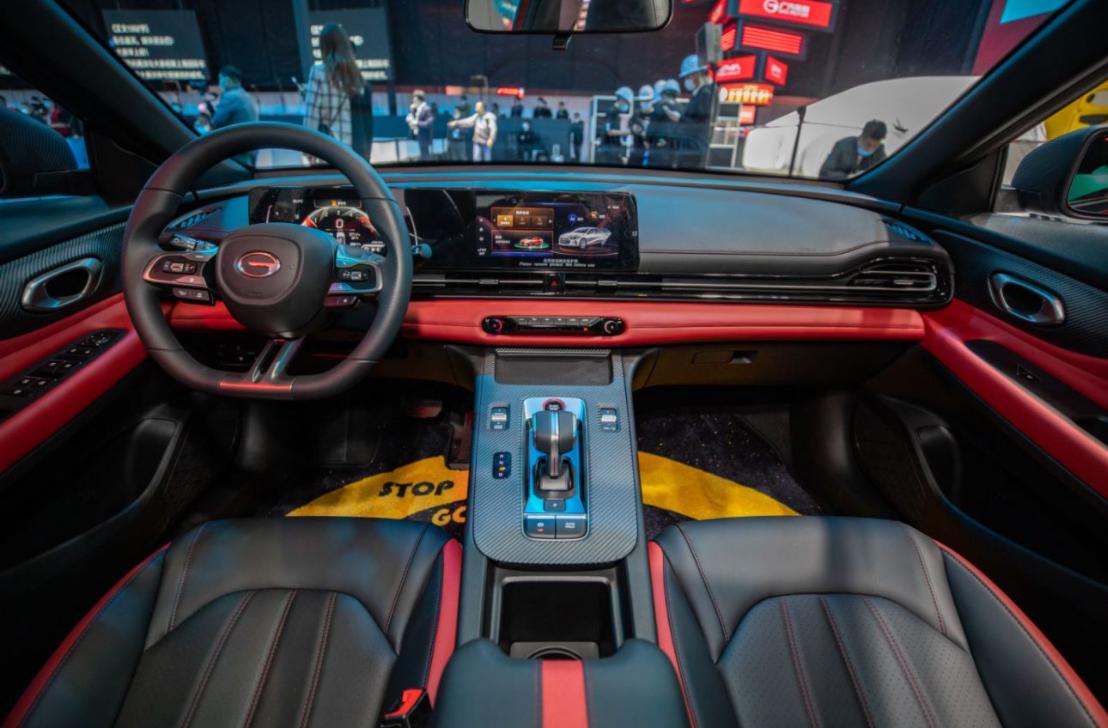 传祺影豹苏炳添,苏炳添超级跑车