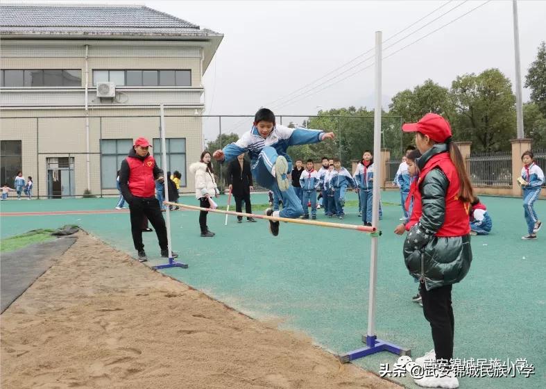 浼犳壙浣撹偛绮剧浜夊仛鏃朵唬鏂颁汉,浼犳壙濂ヨ繍绮剧浜夊仛鏃朵唬鏂颁汉