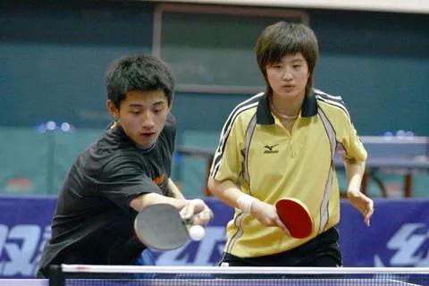 许昕姚彦哪年谈恋爱,许昕姚彦故事