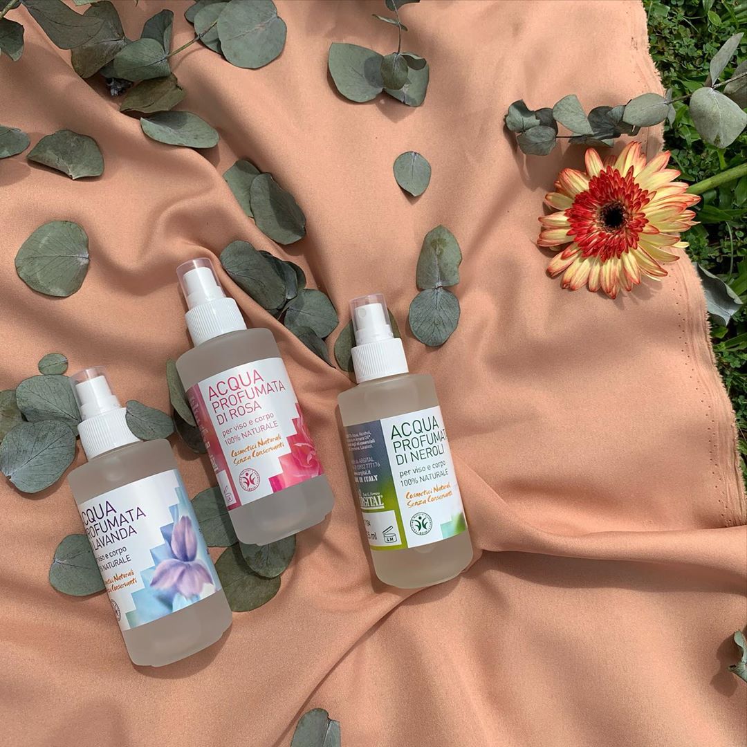 玫瑰精油纯露哪个牌子好,比精油好的护肤品