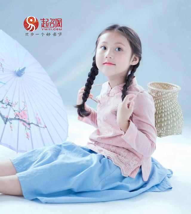 内涵古风诗意女孩名字两个字,带佩字的女孩名字大全古风