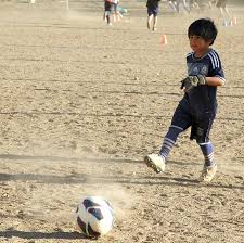 足球世界梅西十佳球,足坛有多少球王