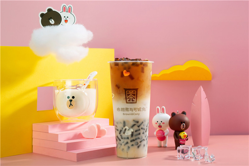 布朗熊与妮可兔奶茶,学弟军训学姐送奶茶