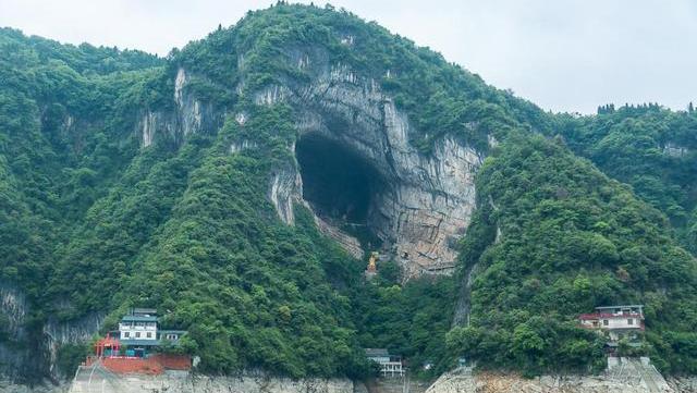 清江画廊风景简介,三百里清江美如画