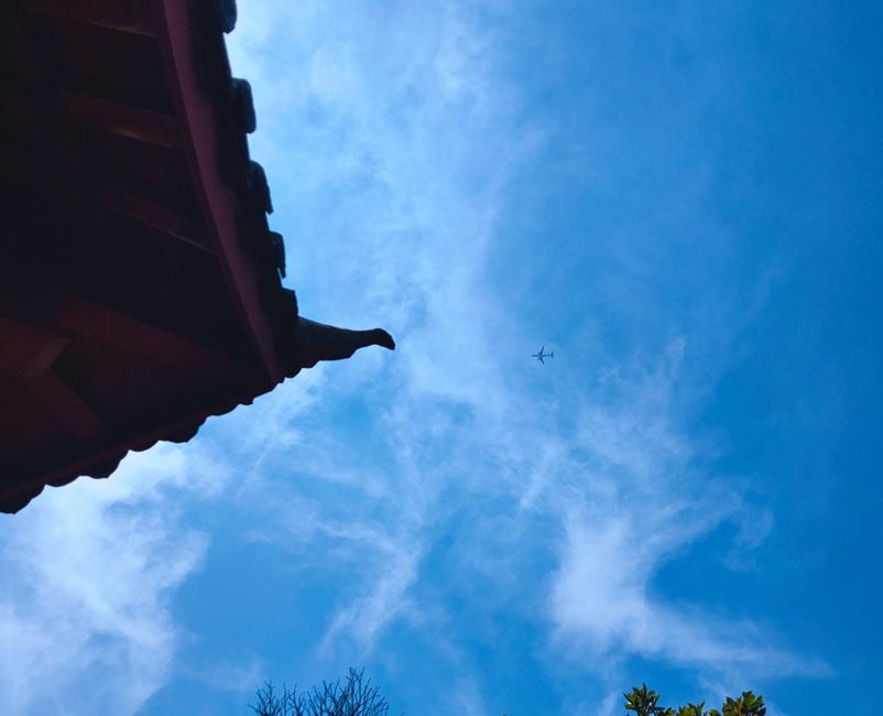 金华这座1.5亿高龄的山峰，浓翠蔽日，风清月朗，还有试胆石等你去挑战