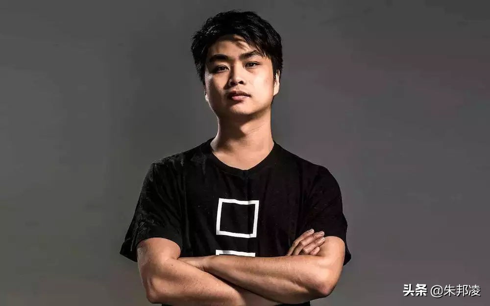 电竞职业选手年薪几千万,电竞从业者年薪多少