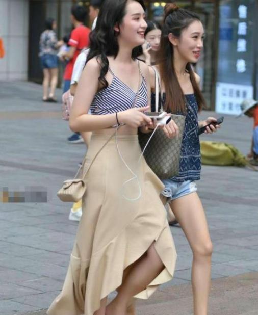 女生屁股大腿粗短如何穿搭,屁股大腿粗女生穿搭技巧