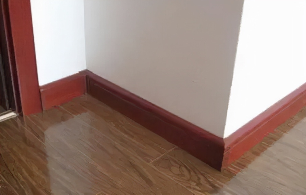 家装踢脚线怎么装,家装用什么踢脚线更好