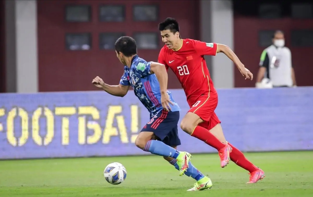 鏉庨搧涓轰腑鍥借冻鐞冧粯鍑哄姫鍔涙病,鏉庨搧瀵逛腑鍥借冻鐞冪殑鐪嬫硶