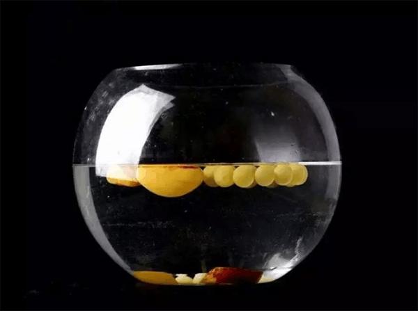 鉴别蜜蜡的最好方法,鉴别真假蜜蜡的最有效方法