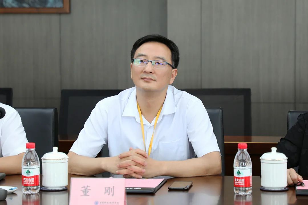 重庆科创职业学院师生集中观看庆祝中国*产党共**成立100周年大会