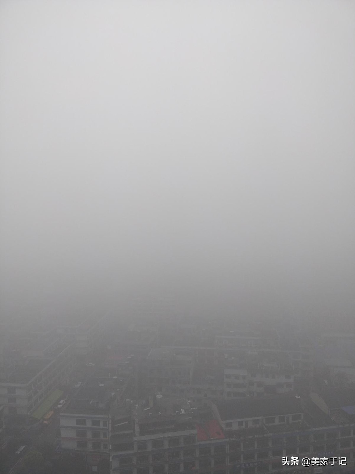 除甲醛空气净化设备是不是智商税,新房子请人上门除甲醛是智商税吗