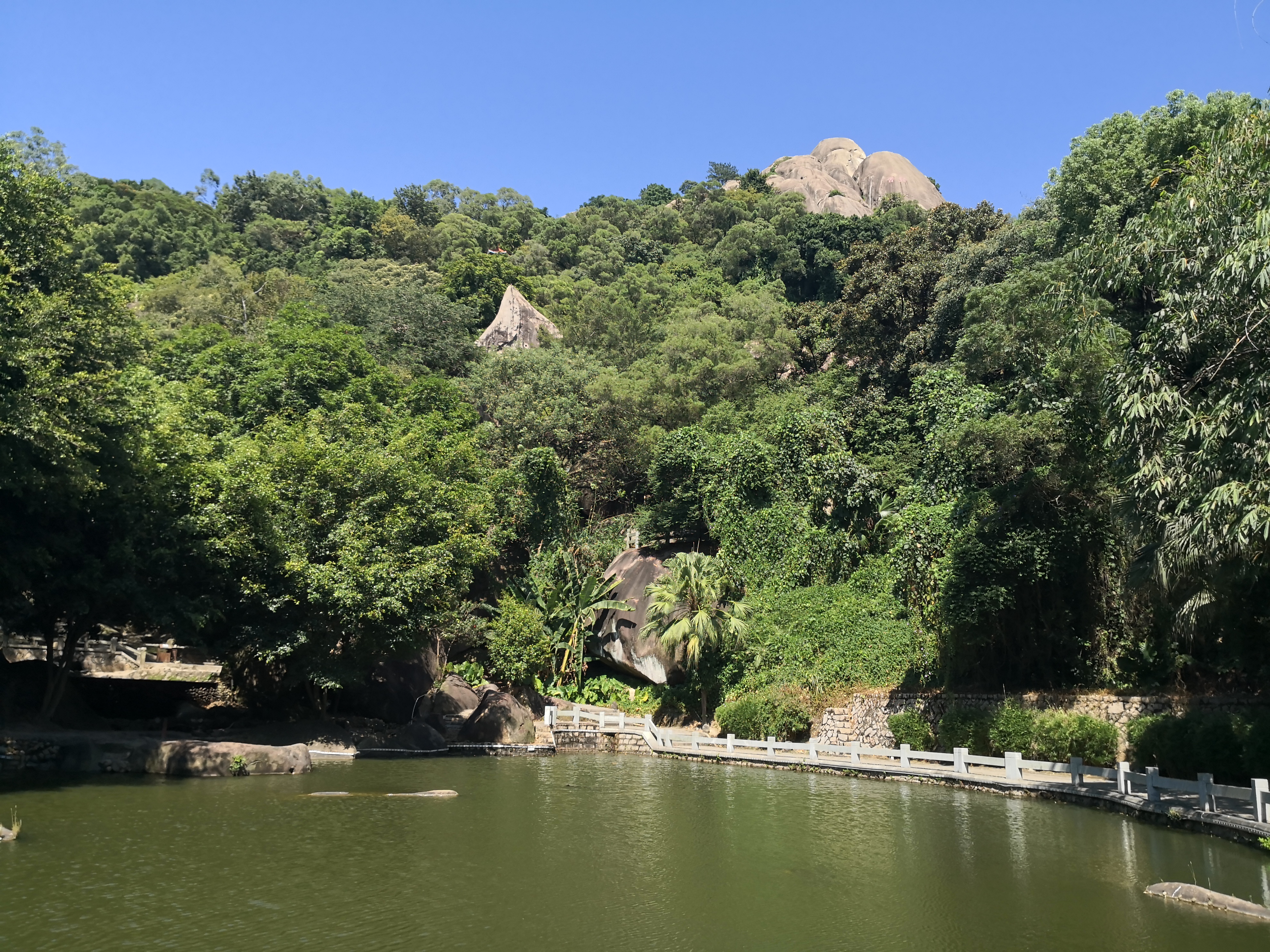 云洞岩鹤鸣楼,云洞岩鹤室介绍