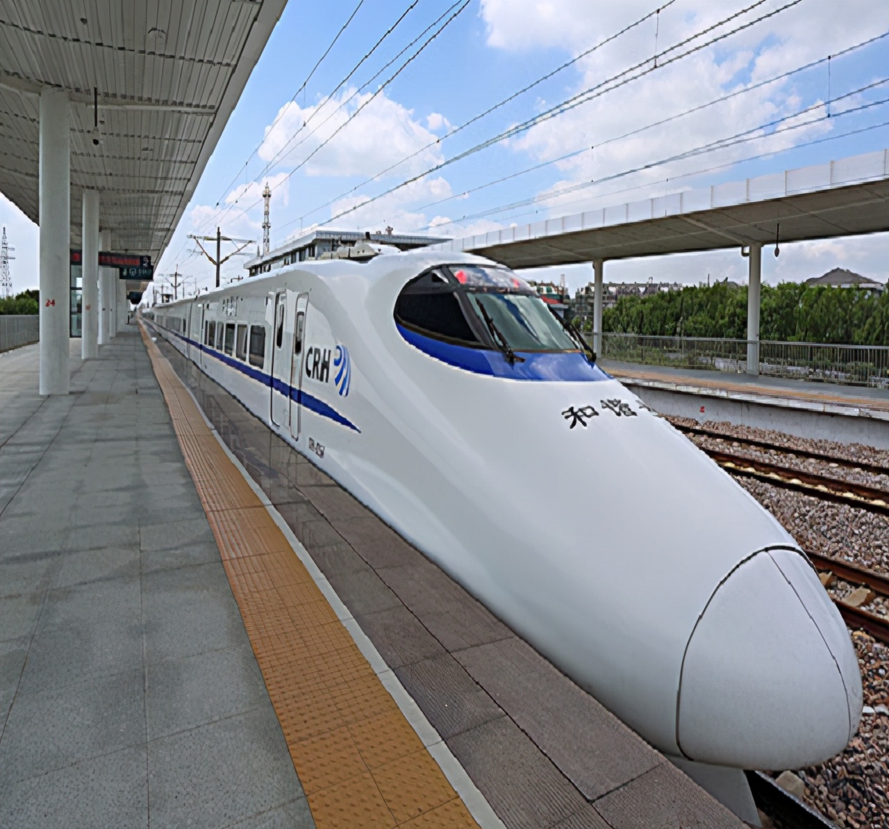 中国高铁建造费用,中国高铁花费总金额