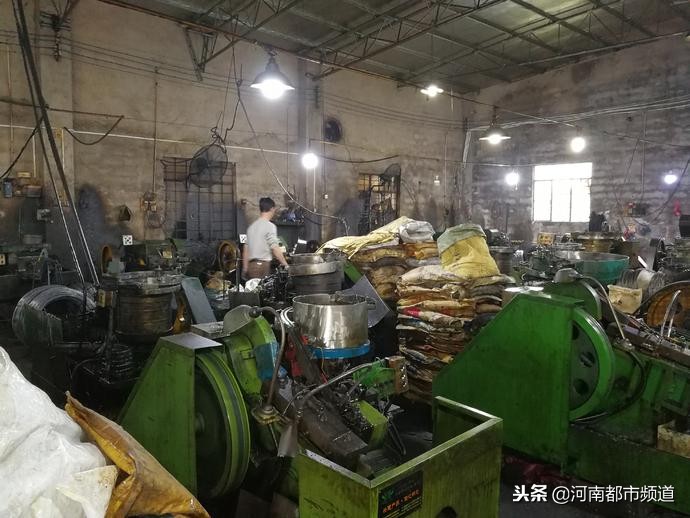 广西男子背负命案逃亡11年,男子身背人命被查