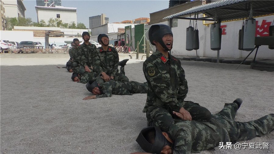 训练要求不严格的表现,训练场地受限怎么说