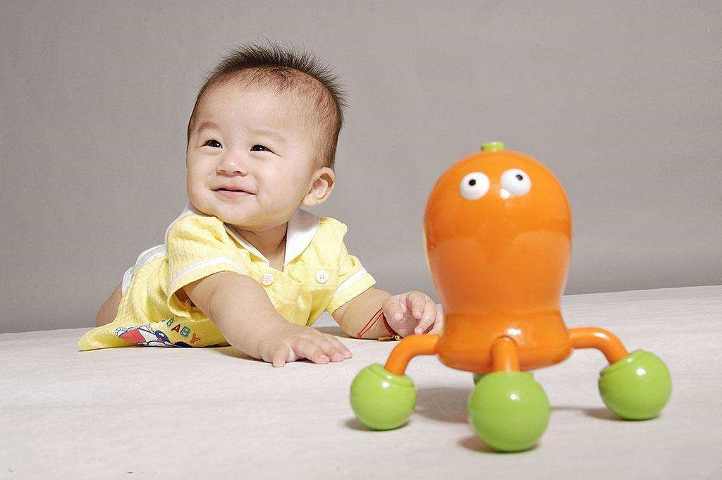 背古诗对孩子的危害,教孩子背唐诗还是宋词好