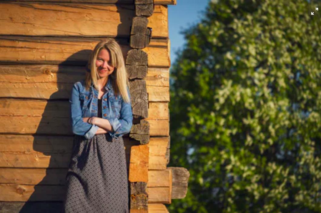 thegirlnextdoor伴奏,thegirlnextdoor女主