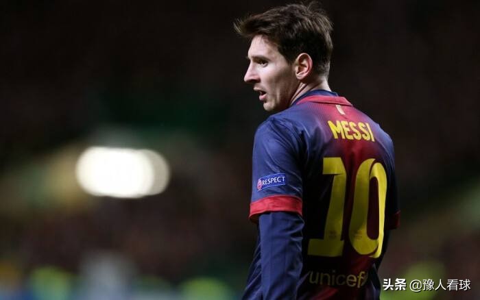 贝利马拉多纳谁厉害,贝利马拉多纳大罗谁是公认球王