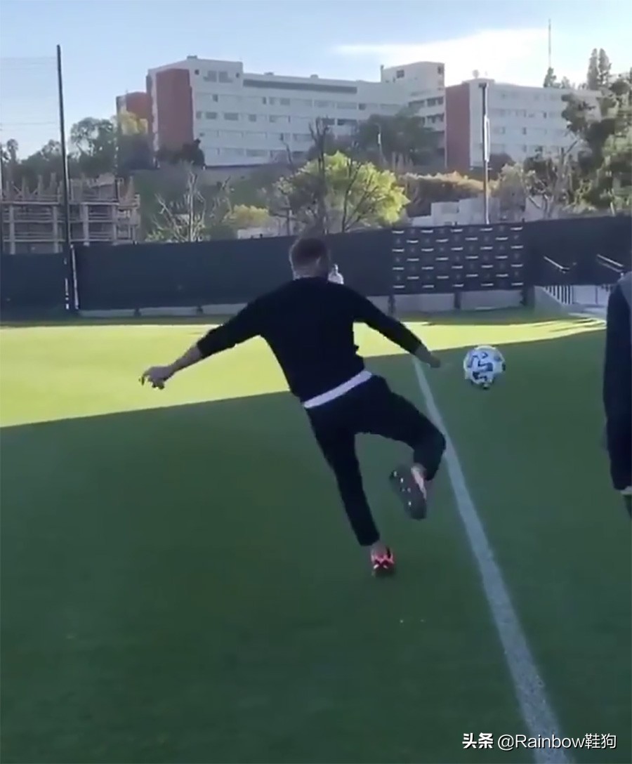 贝克汉姆blackpink衣服,贝克汉姆皇家马德里23号纪念t恤