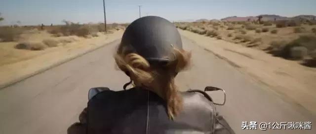 惊奇队长能打过没宝石灭霸吗,惊奇队长彩蛋打败灭霸