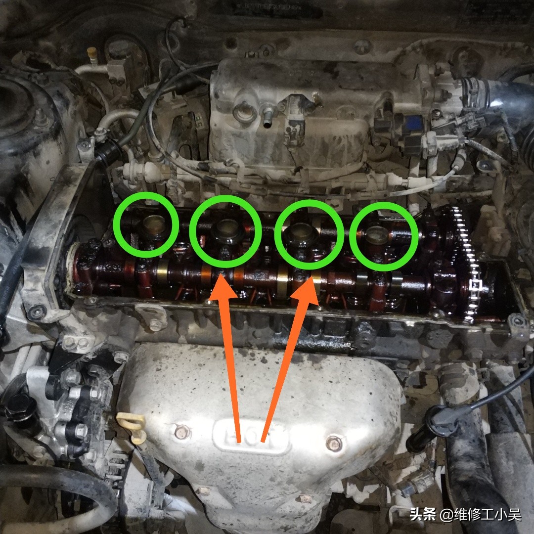 索纳塔十代底盘异响,索纳塔水泥路面底盘异响怎么回事