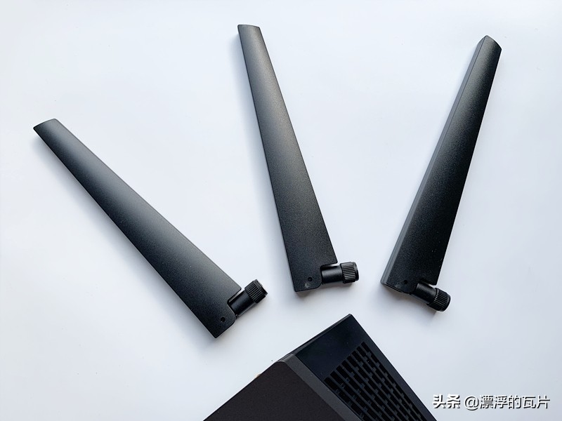 网件r7000比现在的千元路由器好,千元路由器