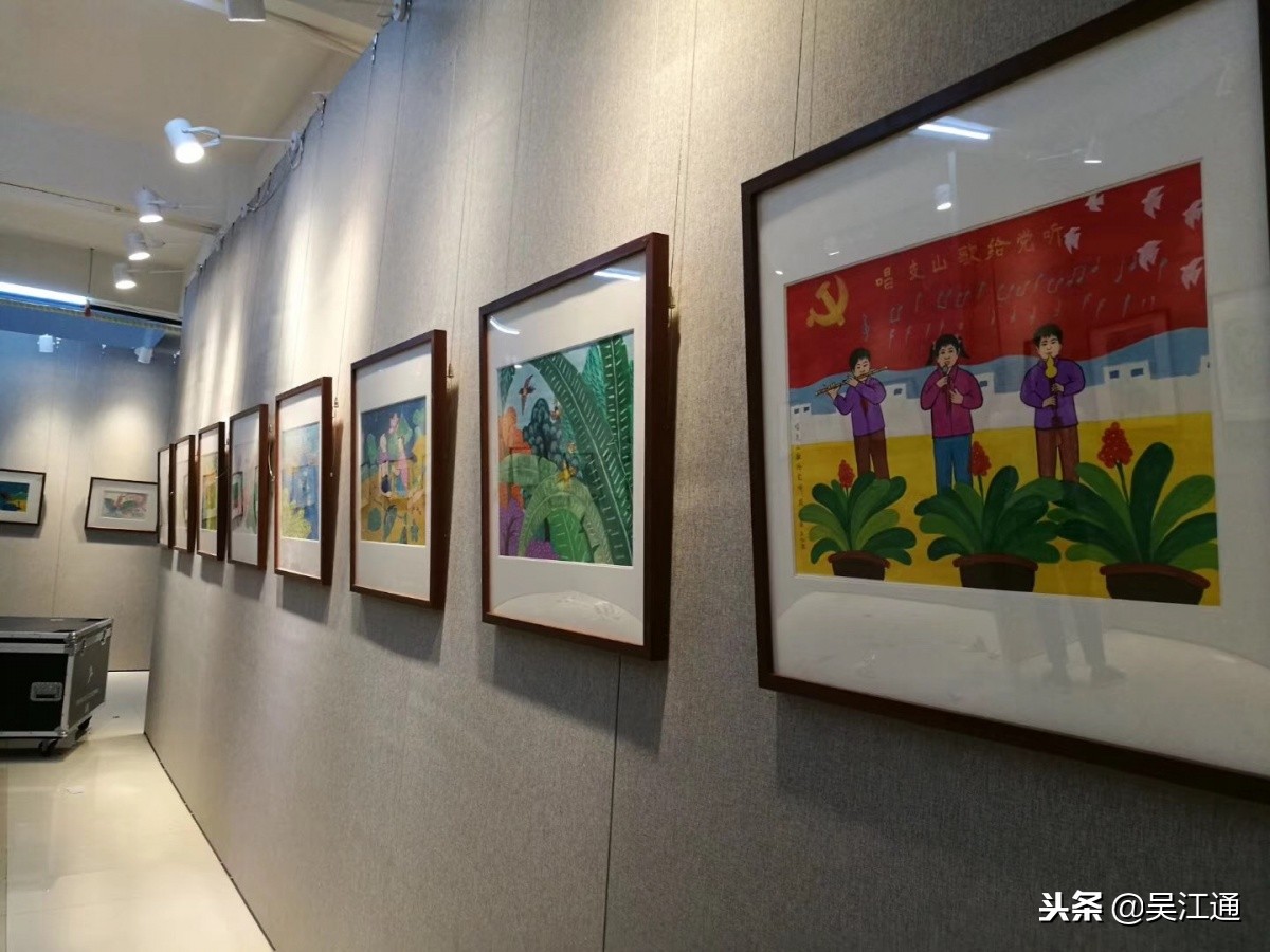 这位吴江农民，用画笔绘出五彩的梦