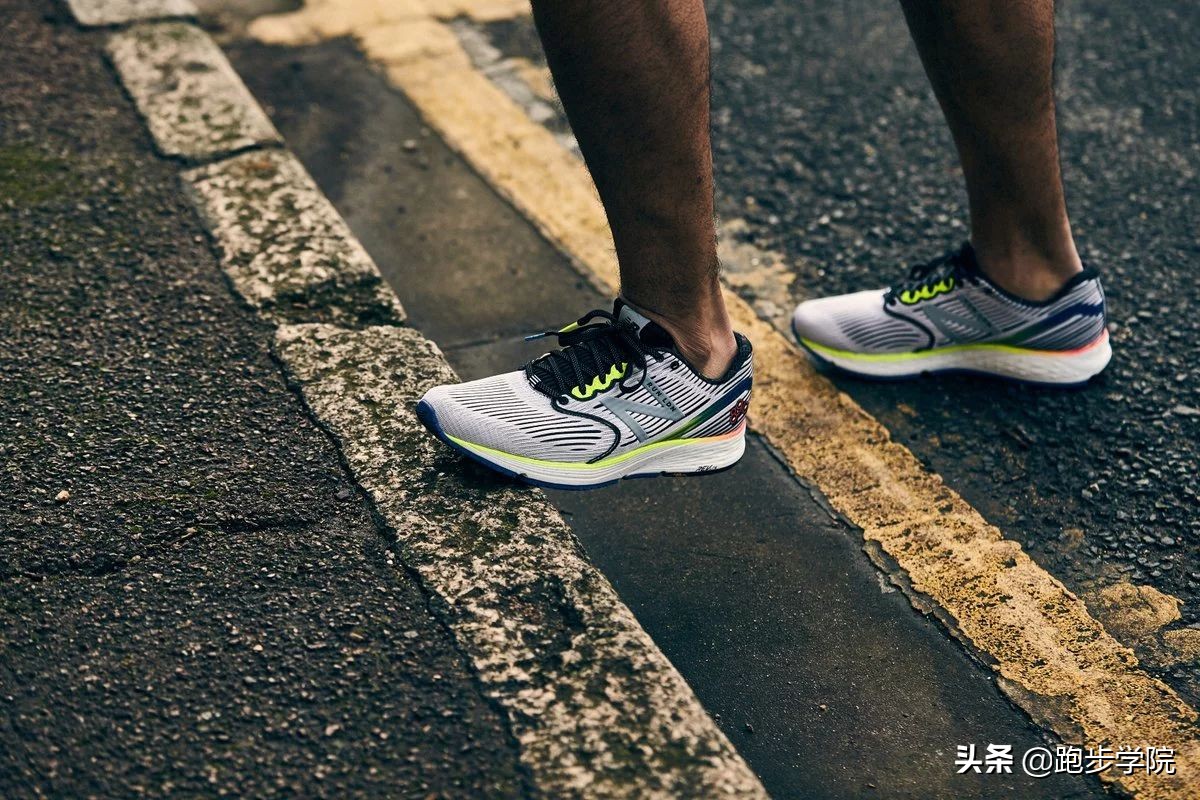 跑步跑出黑指甲代表什么,跑步黑指甲还能再跑吗