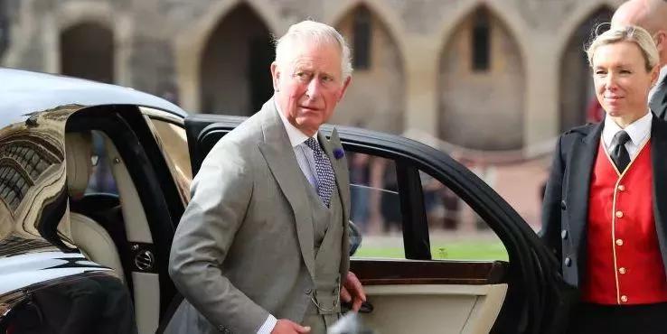 查尔斯王子和卡米拉王冠,英国查尔斯王子感染新冠确诊日期