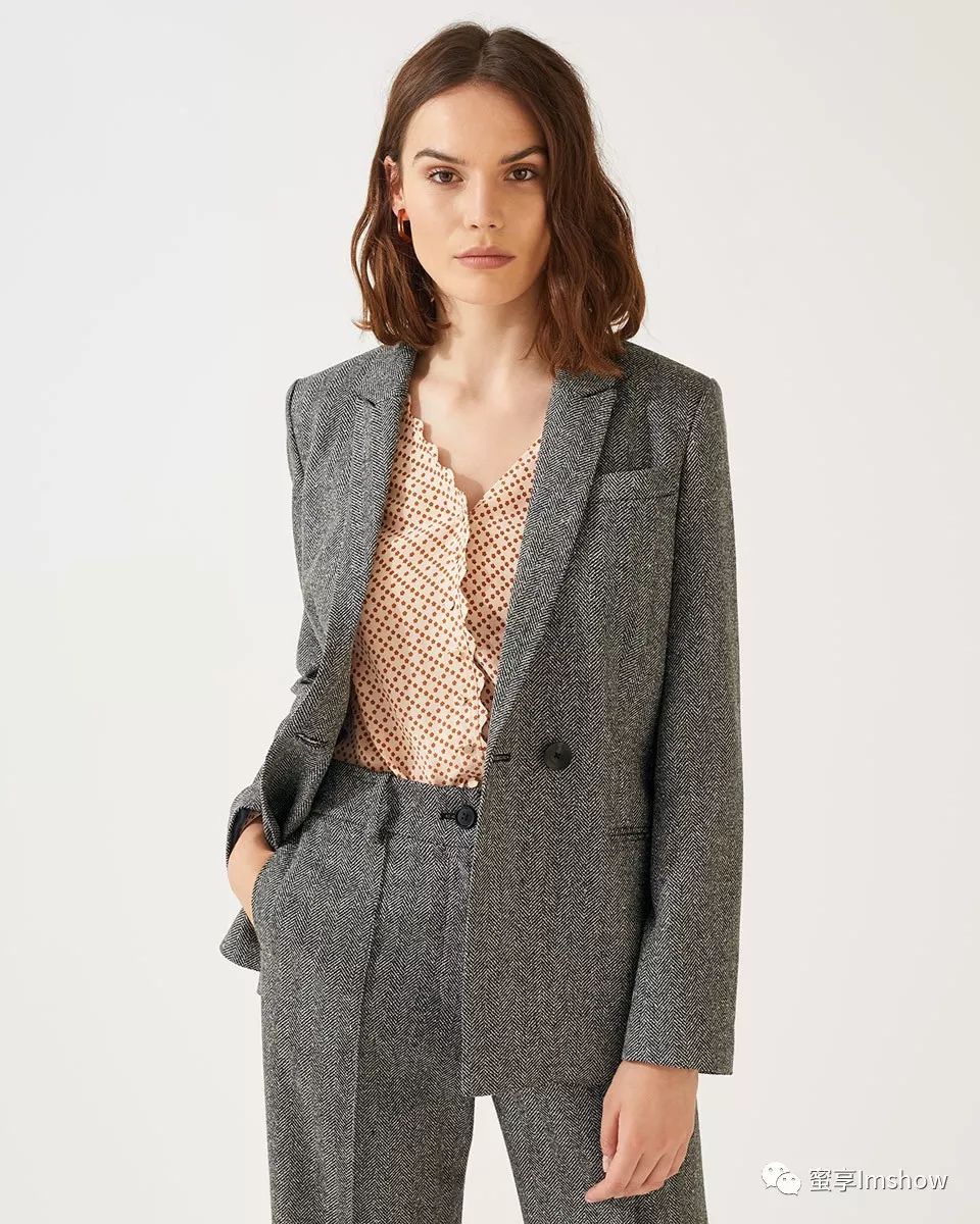 梅根王妃经典服装品牌,梅根王妃连衣裙品牌