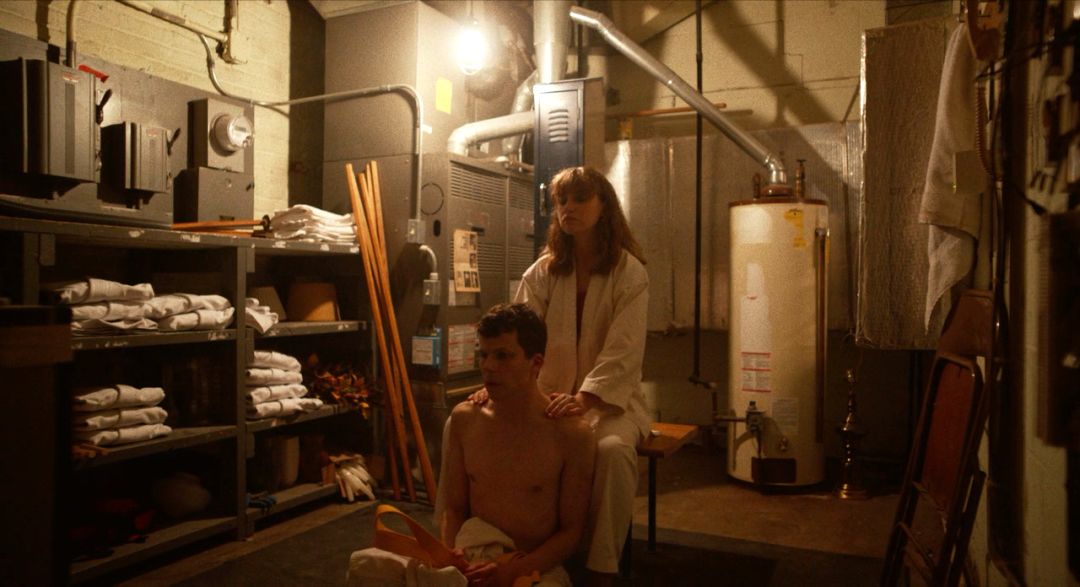 年度最黑喜剧，邪门到猜不出套路