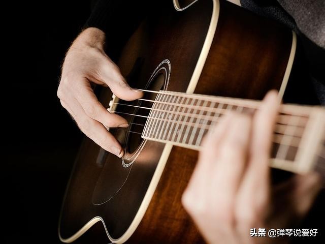 吉他五种指型的规律,吉他指板音阶分布规律