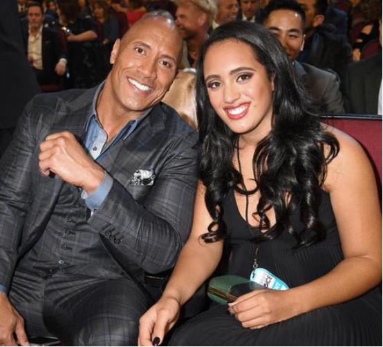 强森的女儿是混血儿吗,强森女儿漂亮吗