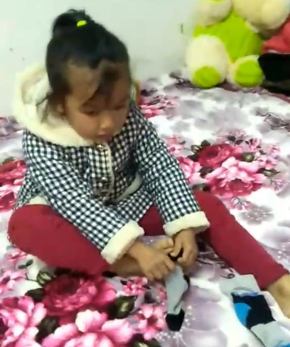 让孩子独立的正确方法,过早让孩子独立的后果