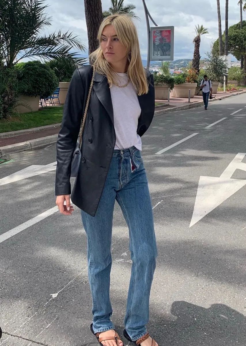 一件皮西装可以有多帅？时髦精们早已给出了答案