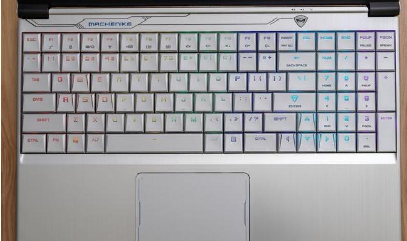 机械师f117和雷神911哪个性价比高,机械师f117高清图赏