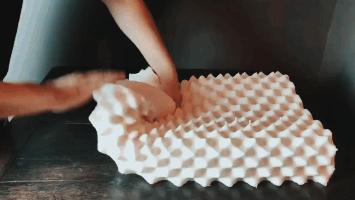 泰国皇室乳胶枕品牌 (泰国防螨抑菌天然乳胶枕头)