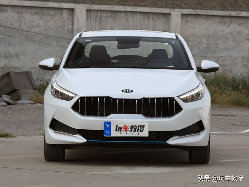 忘了他吧我开卡车养你完整版,忘掉他吧我养你什么梗