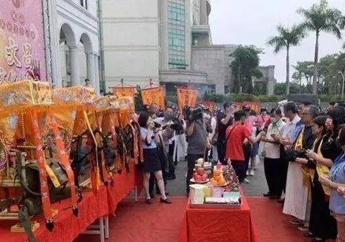 旺旺是不是台湾最有钱的企业,台湾的旺旺和大陆旺旺有区别吗